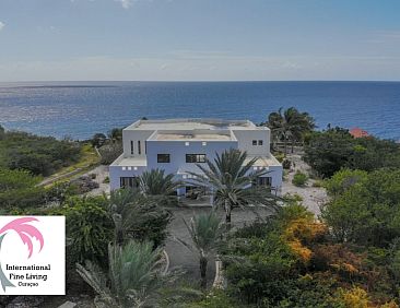 Vrijstaande woning in Coral Estate