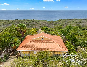 Vrijstaande woning in Coral Estate
