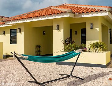 Villa 5 Geel Courtyard Village