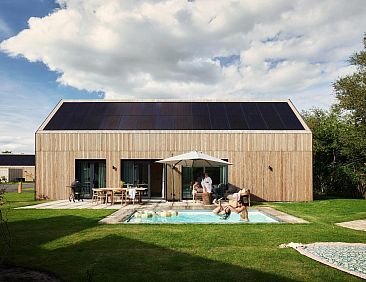 Unbrick One | Sauna en Zwembad