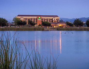 Holiday Inn Express at Monterey Bay, an IHG Hotel