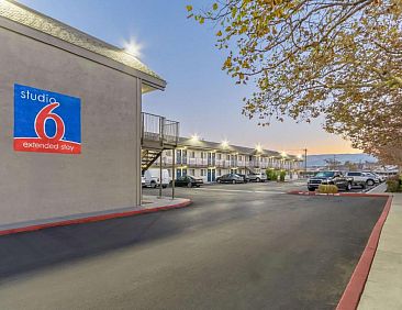 Motel 6 Hayward, CA- East Bay