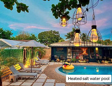 Vakantiehuis 2BR - 2 bath Beheizter Pool- Familien-Haustierf