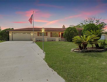 Geschakelde woning in LAKE WALES