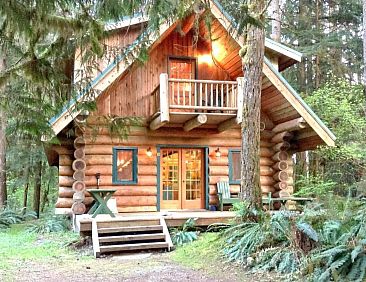Vakantiehuis Echte Blockhütte mit Kamin und Wi-fi