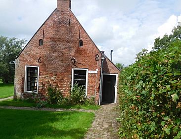 Huisje in Jannum