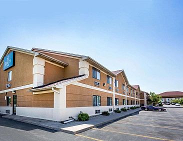 Quality Inn Monee I-57