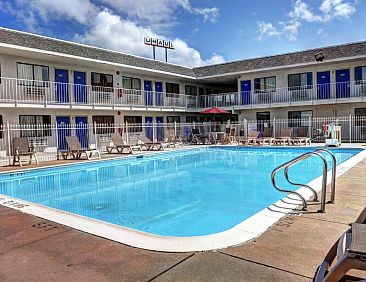 Motel 6-Slidell, LA - New Orleans