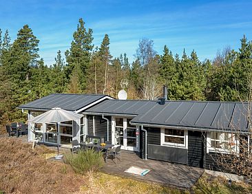 Vakantiehuis &quot;Florense&quot; - 2.5km from the sea