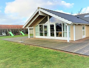 Vakantiehuis "Clarina" - 800m to the fjord