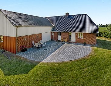 Vakantiehuis &quot;Rahild&quot; - 10km from the sea