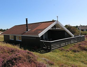 Vakantiehuis &quot;Lilja&quot; - 1.5km from the sea
