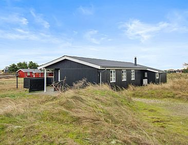 Vakantiehuis &quot;Eikka&quot; - 600m from the sea