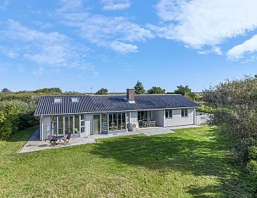 Vakantiehuis "Skoge" - 900m from the sea