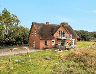 Vakantiehuis &quot;Sönke&quot; - 4km from the sea