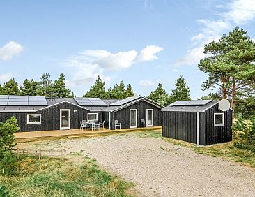 Vakantiehuis &quot;Lav&quot; - 3.8km from the sea