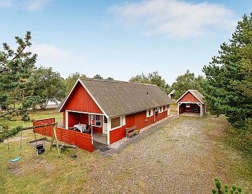 Vakantiehuis &quot;Knud&quot; - 2.5km from the sea