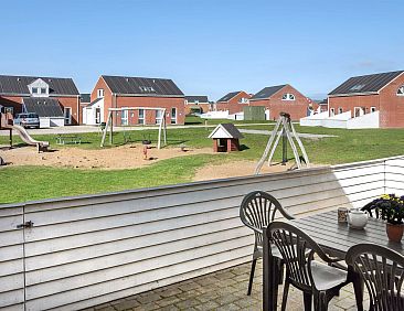 Vakantiehuis "Gabriela" - 1km from the sea