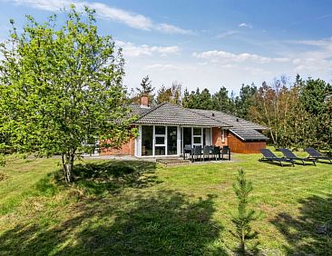 Vakantiehuis "Alina" - 1km from the sea