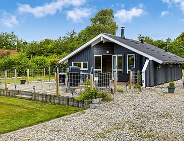 Vakantiehuis "Elize" - 10km from the sea
