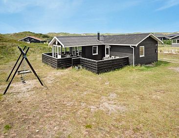 Vakantiehuis "Emeli" - 400m from the sea
