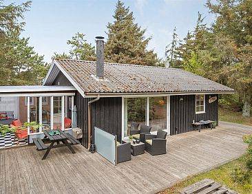 Vakantiehuis "Hamund" - 700m from the sea