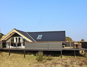 Vakantiehuis "Edite" - 500m from the sea