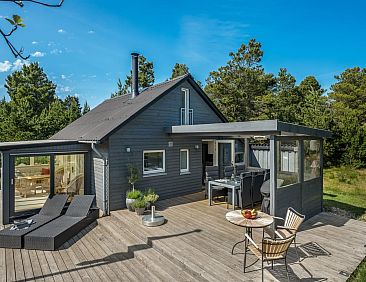 Vakantiehuis "Eliene" - 500m from the sea