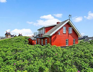 Vakantiehuis "Karla" - 100m from the sea