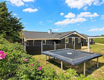 Vakantiehuis "Sirka" - 200m from the sea