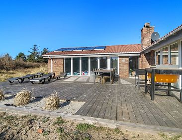 Vakantiehuis "Soini" - 900m from the sea