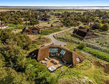 Vakantiehuis "Kimon" - 750m from the sea