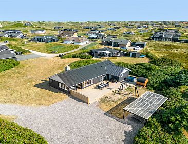 Vakantiehuis "Hillevi" - 200m from the sea