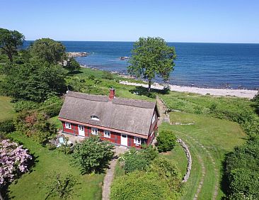 Vakantiehuis "Tuovi" - 47m from the sea