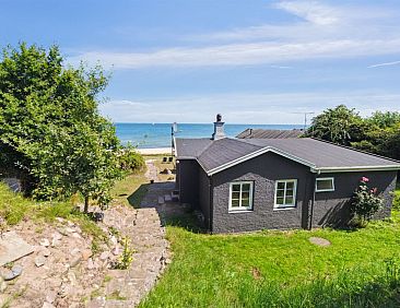 Vakantiehuis "Silke" - 10m from the sea