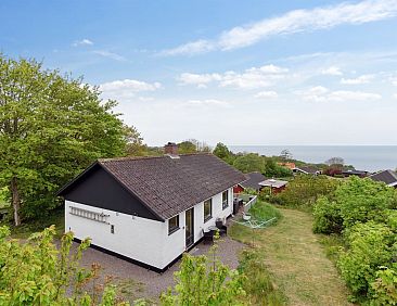 Vakantiehuis "Dika" - 400m from the sea