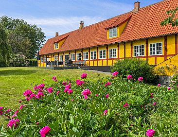 Vakantiehuis "Garbine" - 1.5km from the sea