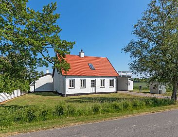 Vakantiehuis "Nilia" - 3.5km from the sea