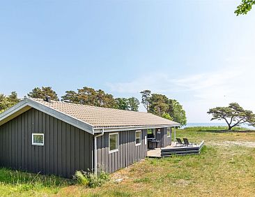 Vakantiehuis &quot;Botolphus&quot; - 20m from the sea