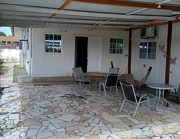 Luxueus ingerichte tweekamerwoning