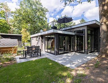 Vrijstaande woning in Hoenderloo