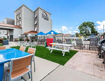 Sleep Inn &amp; Suites Rehoboth Beach