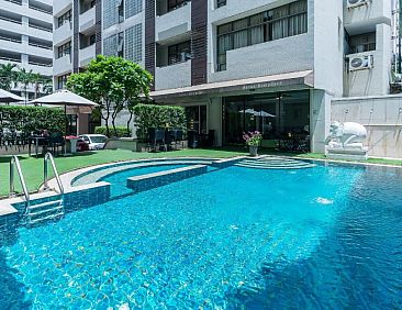Asoke Residence Sukhumvit by UHG