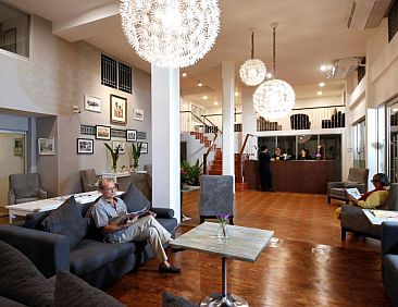 Ratchadamnoen Residence