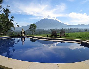 Great Mountain Views Villa Resort