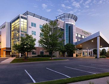 Courtyard Minneapolis Maple Grove Arbor Lakes