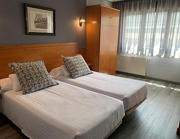 Hotel Carbayon