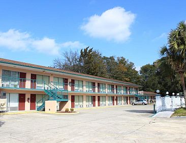 Travelers Inn Gainesville