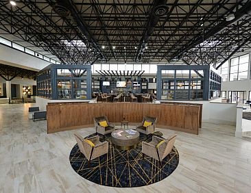 Crowne Plaza Jacksonville Airport, an IHG Hotel