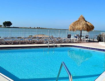 Gulfview Hotel - On the Beach